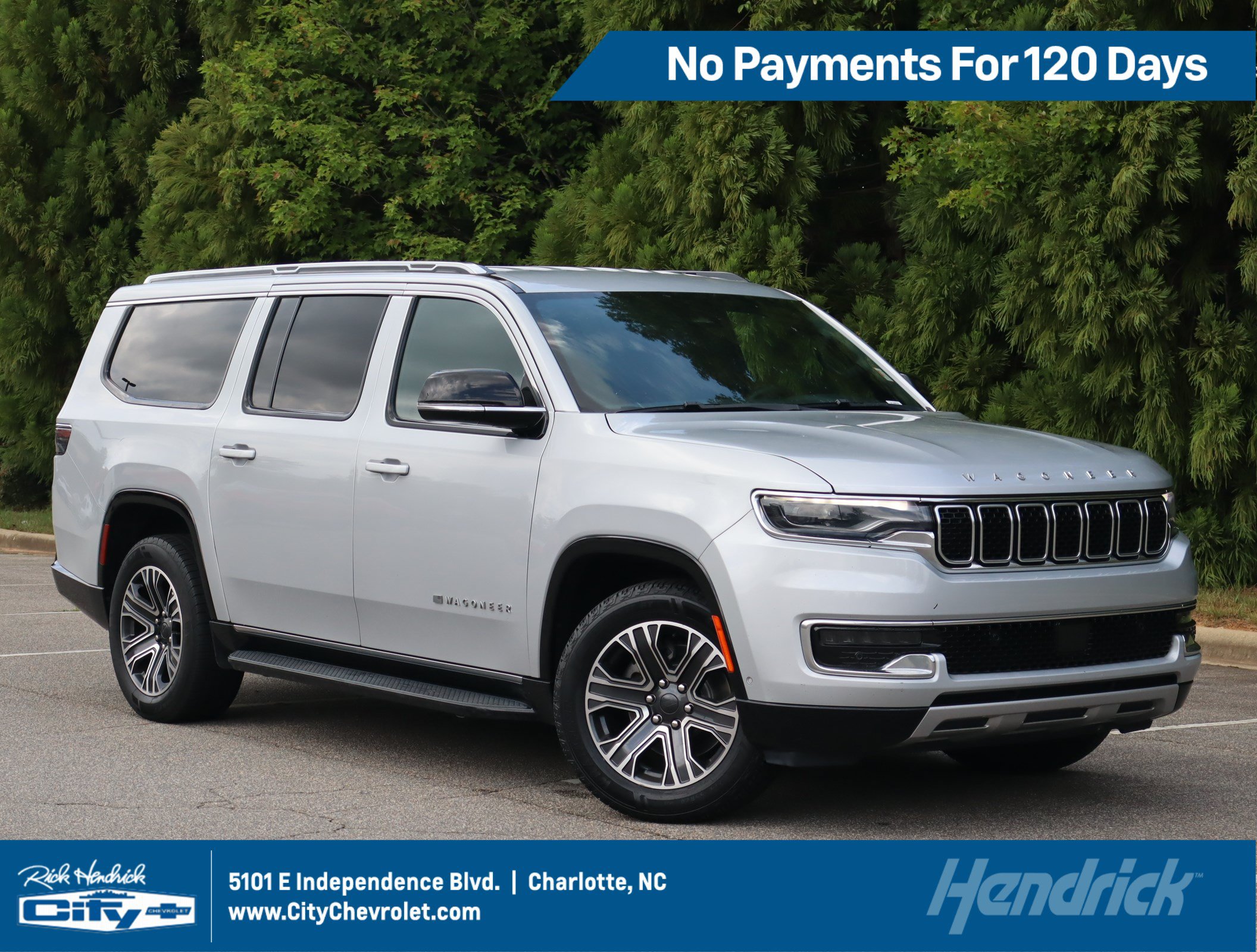 Used 2024 Jeep Wagoneer L Series II AWD/4WD image 1