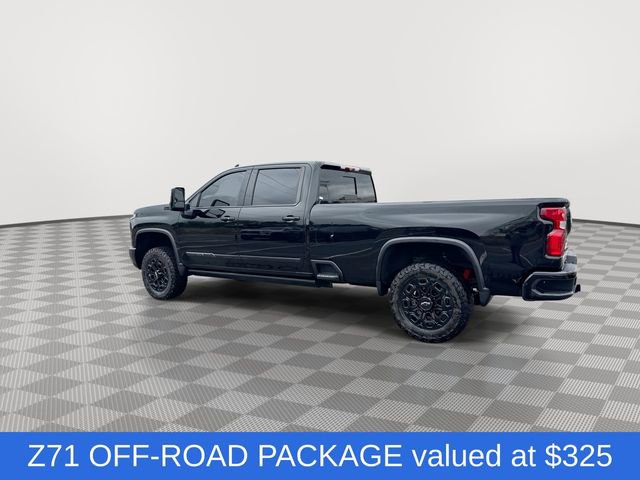 Used 2024 Chevrolet Silverado 2500 High Country w/ High Country Premium Package AWD/4WD image 7