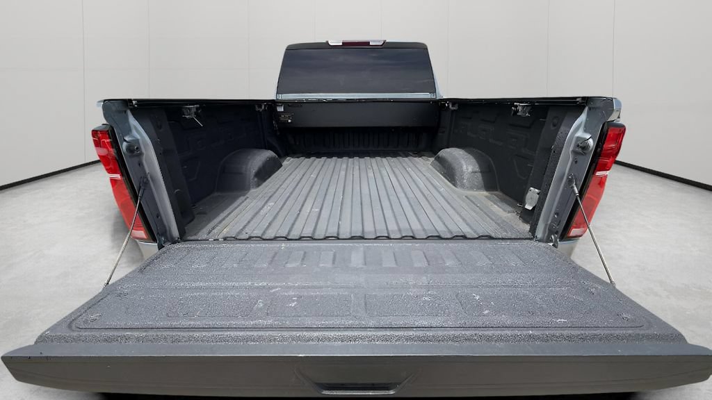 Used 2024 Chevrolet Silverado 2500 LTZ AWD/4WD image 27