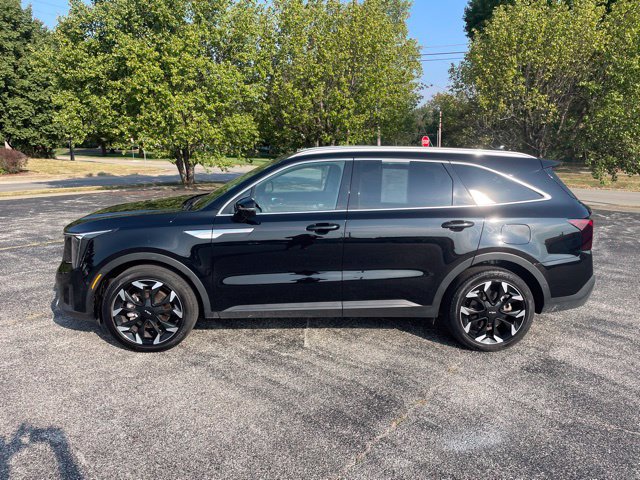 Used 2025 Kia Sorento SX FWD image 7