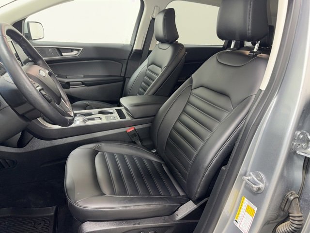 Used 2022 Ford Edge SEL w/ Convenience Package image 13