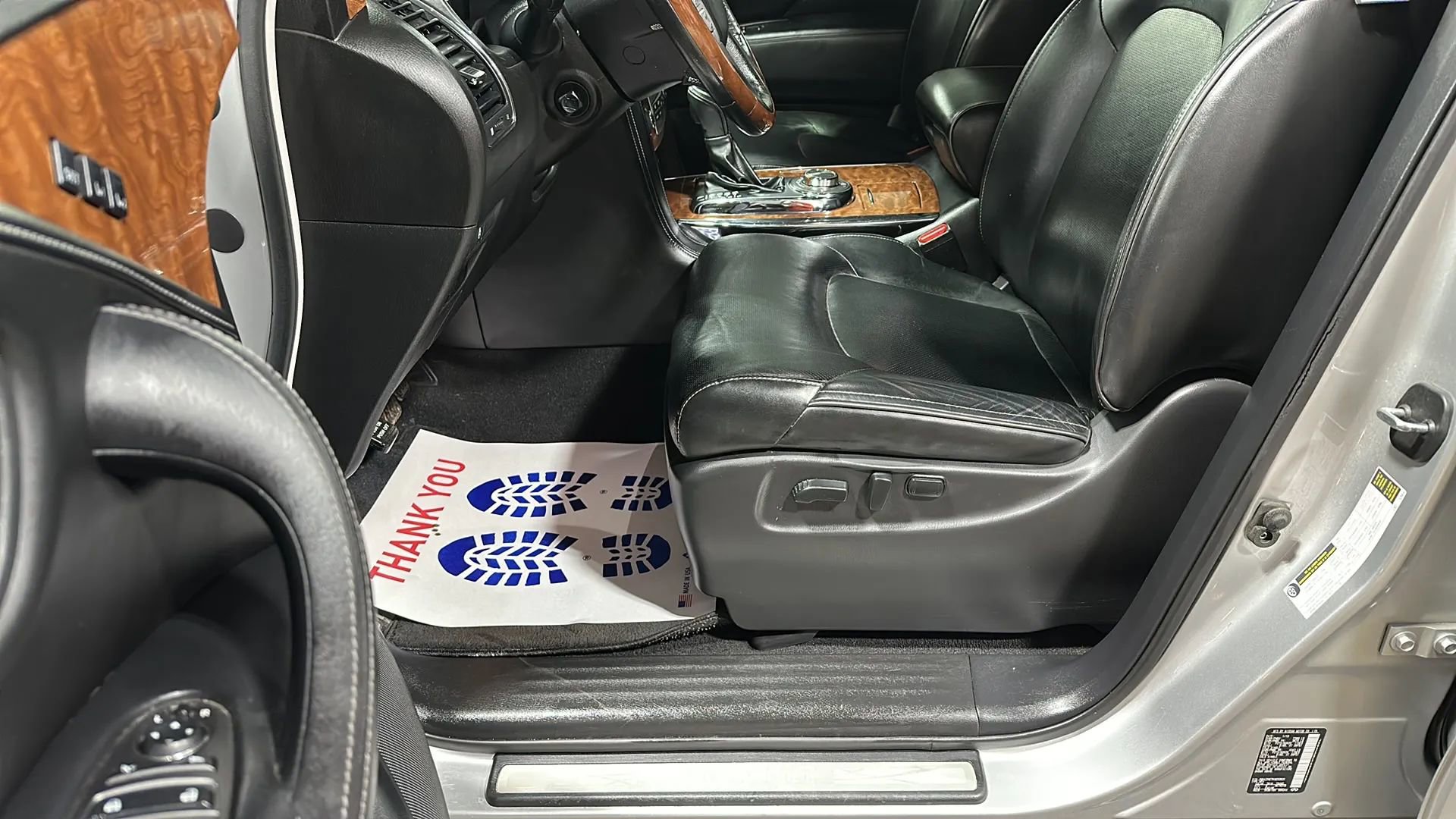 Used 2019 INFINITI QX80 Luxe image 9