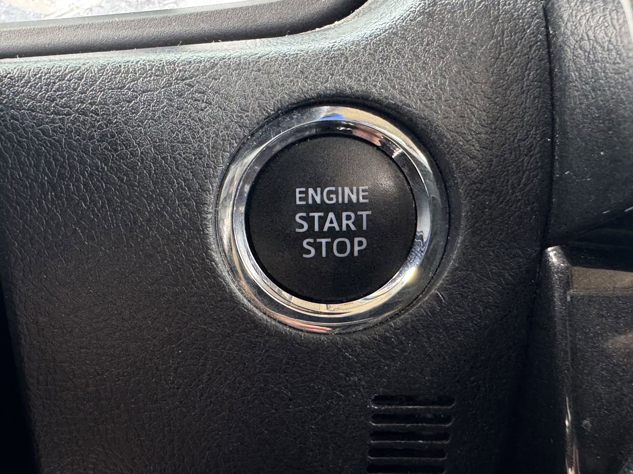 Used 2020 Toyota 4Runner Nightshade AWD/4WD image 21