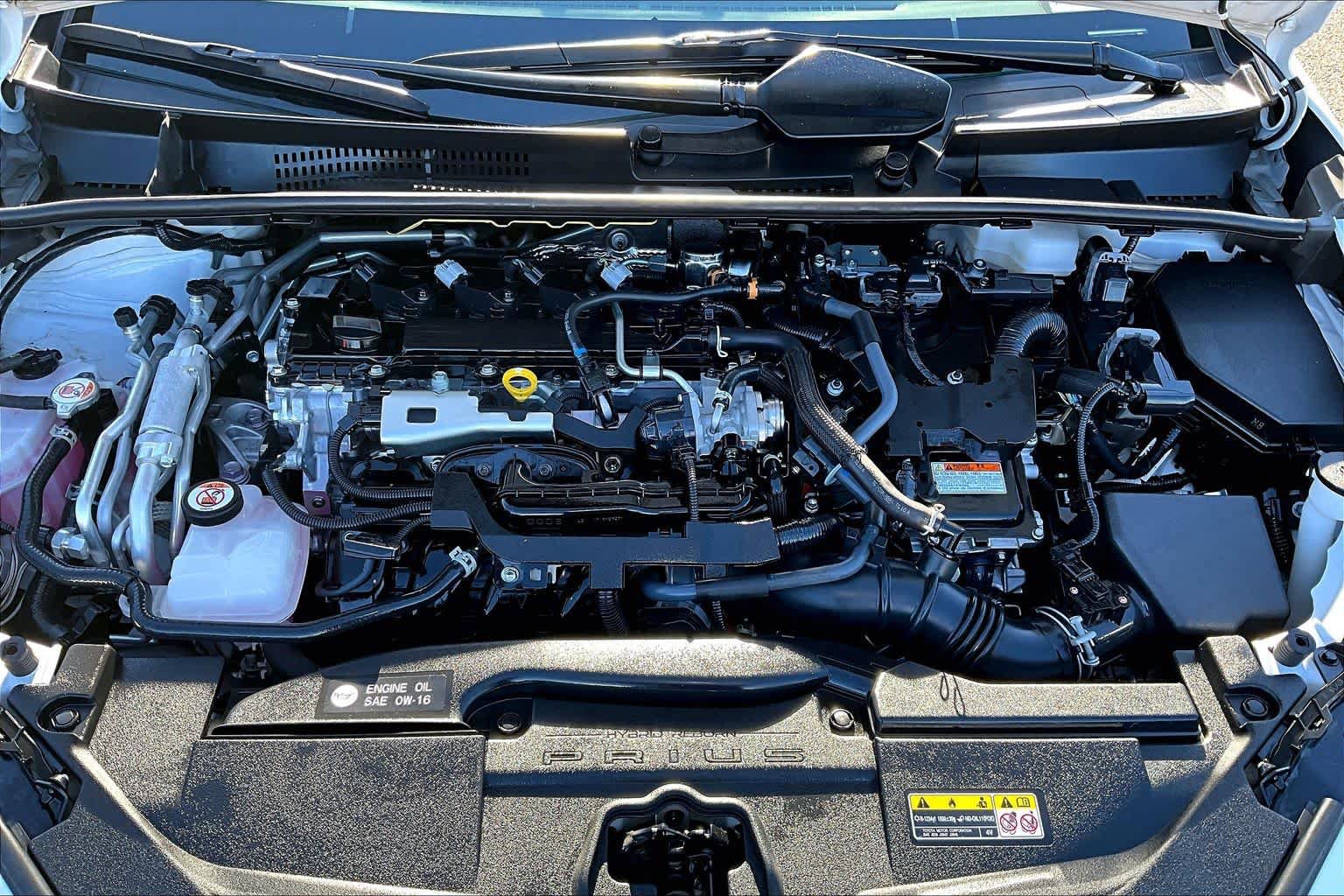 Used 2023 Toyota Prius Prime Premium FWD image 31