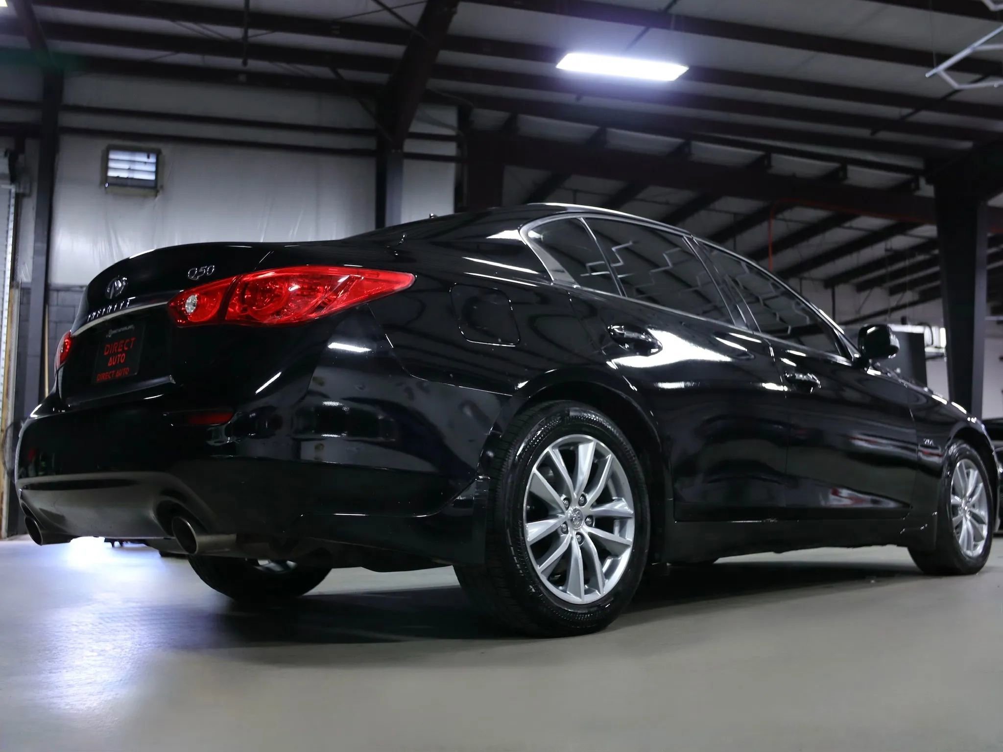Used 2017 INFINITI Q50 Premium w/ 2.0T Premium Plus Package image 14