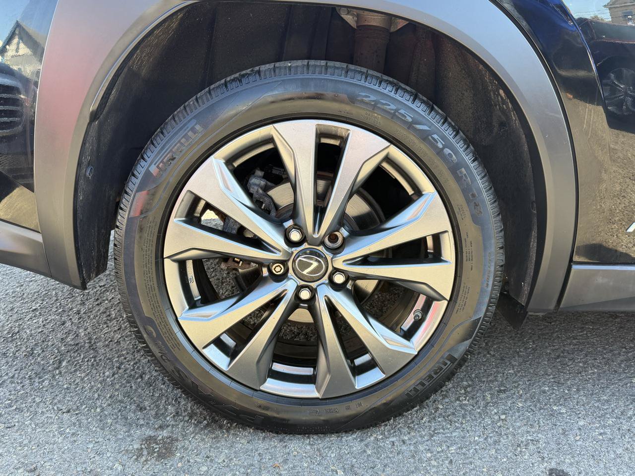 Used 2019 Lexus UX 250h F Sport w/ F Sport Premium Package AWD/4WD image 37