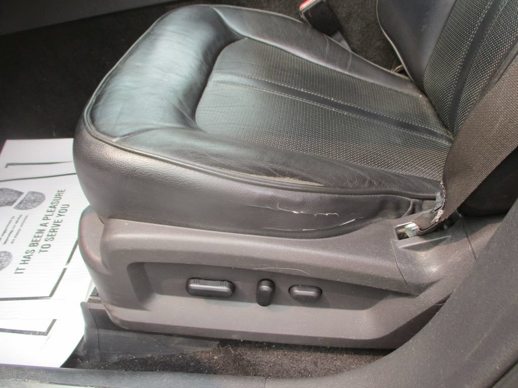 Used 2012 Lincoln MKX AWD image 13