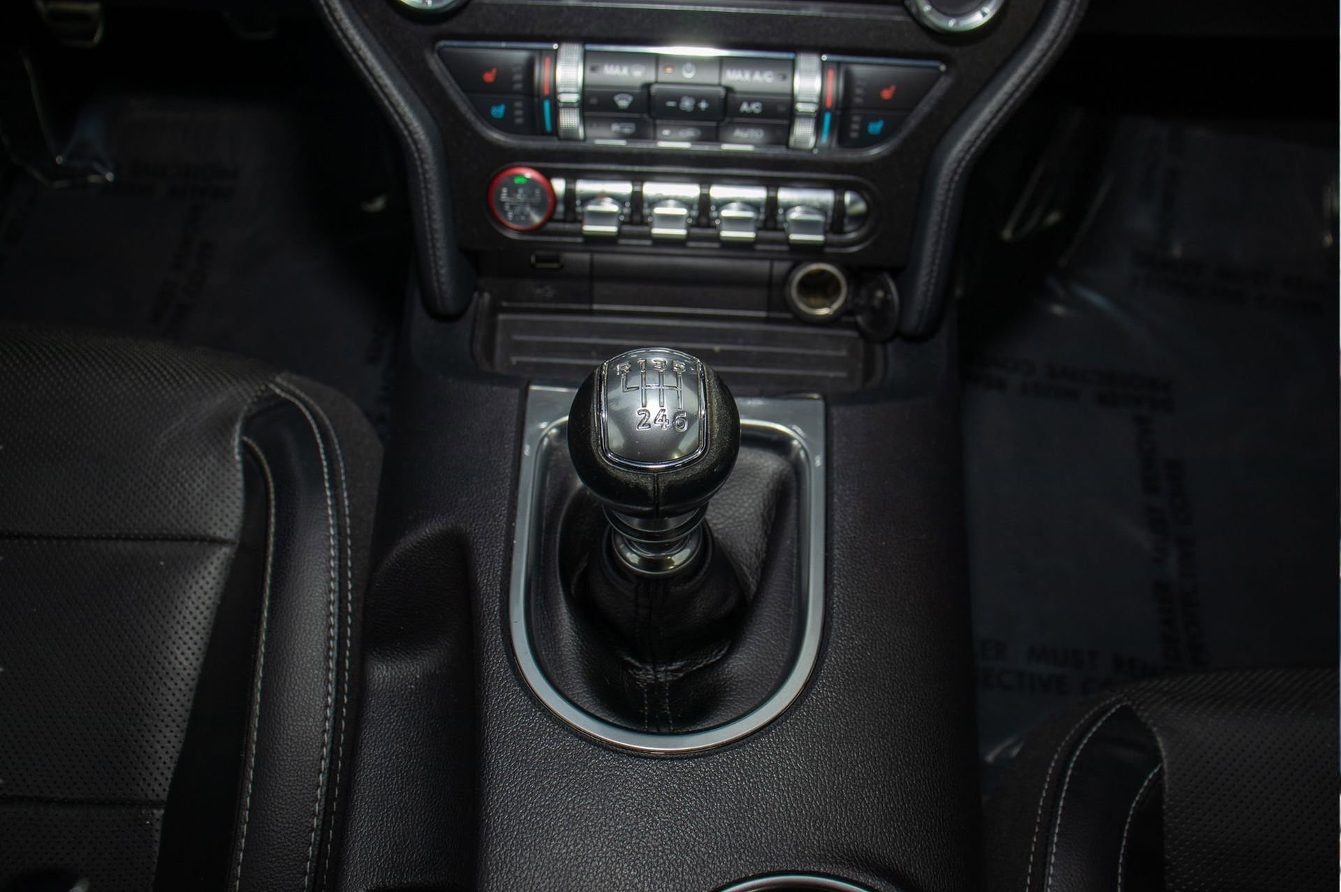 Used 2019 Ford Mustang Premium w/ Ecoboost Performance Package image 22