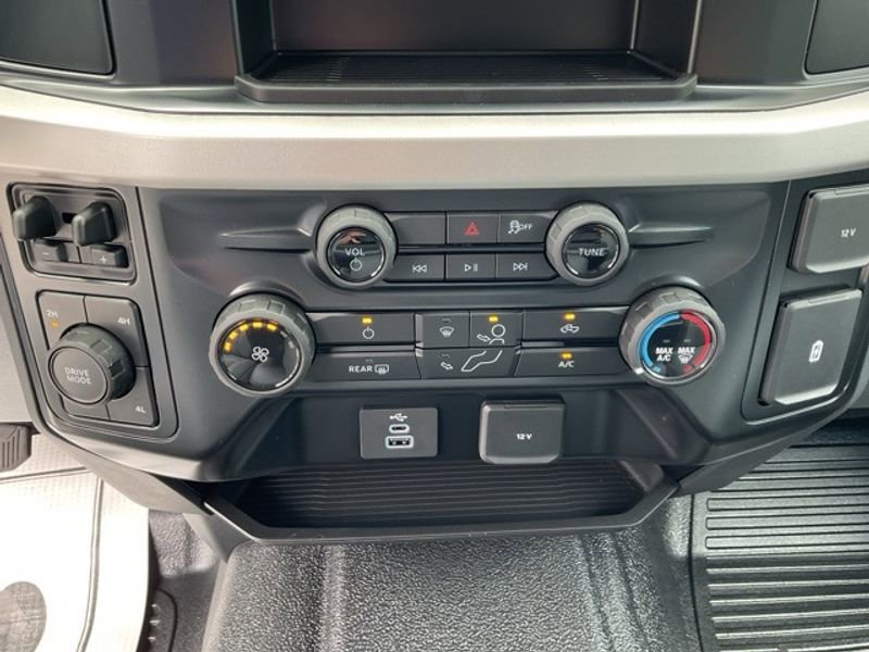 New 2025 Ford F350 XL w/ XL Chrome Package image 13