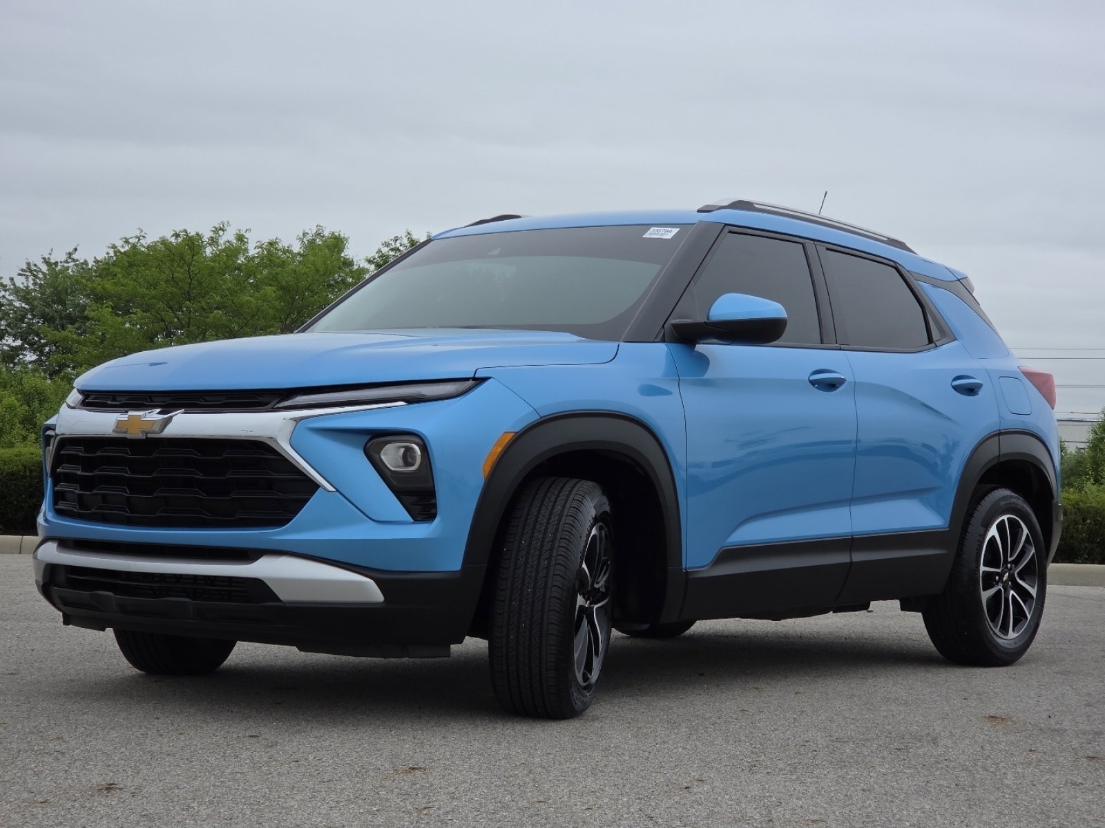 Used 2025 Chevrolet TrailBlazer LT w/ Convenience Package FWD image 14