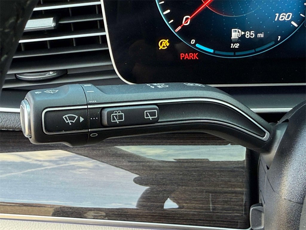 Used 2021 Mercedes-Benz GLS 450 4MATIC image 31