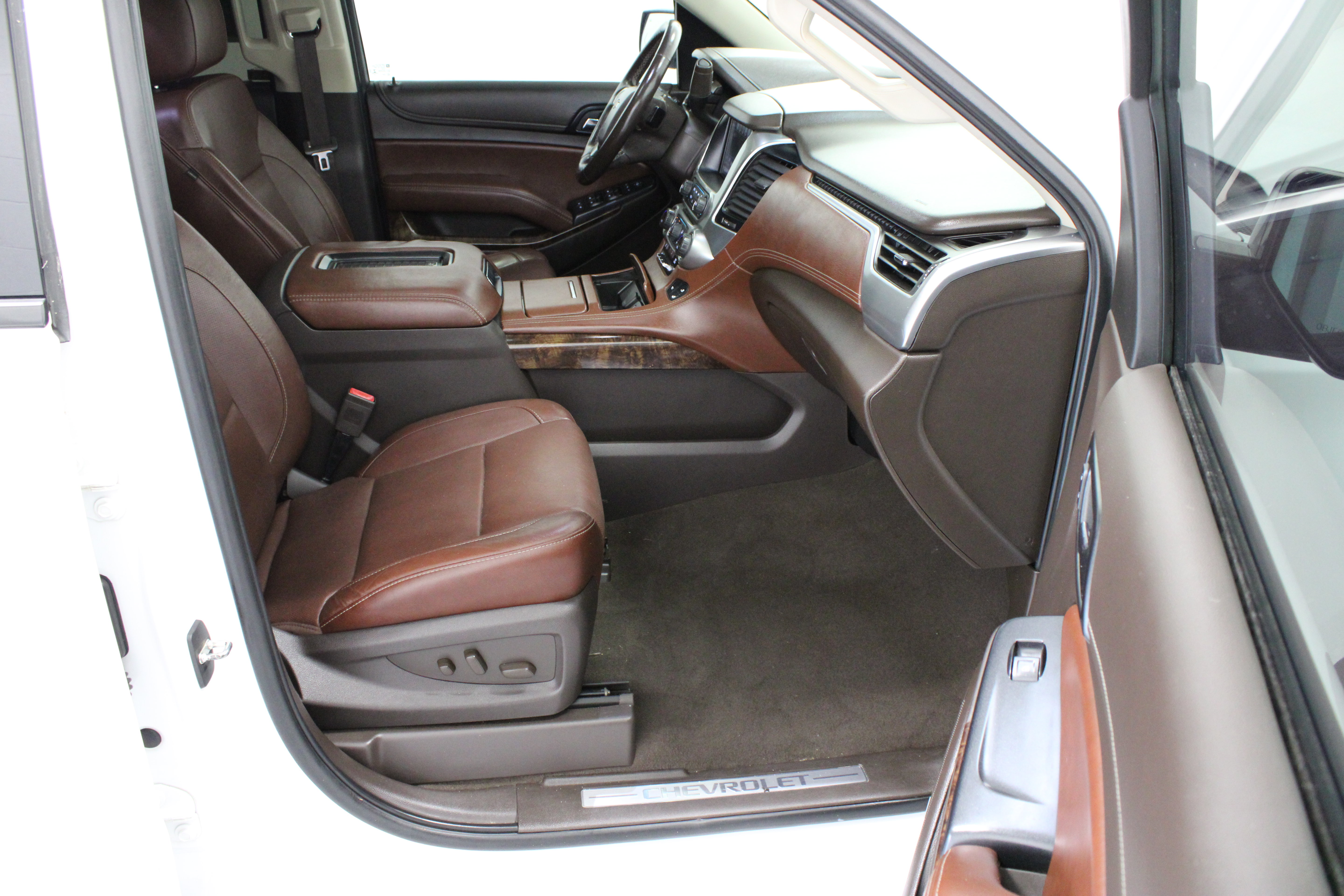 Used 2019 Chevrolet Tahoe Premier AWD/4WD image 42