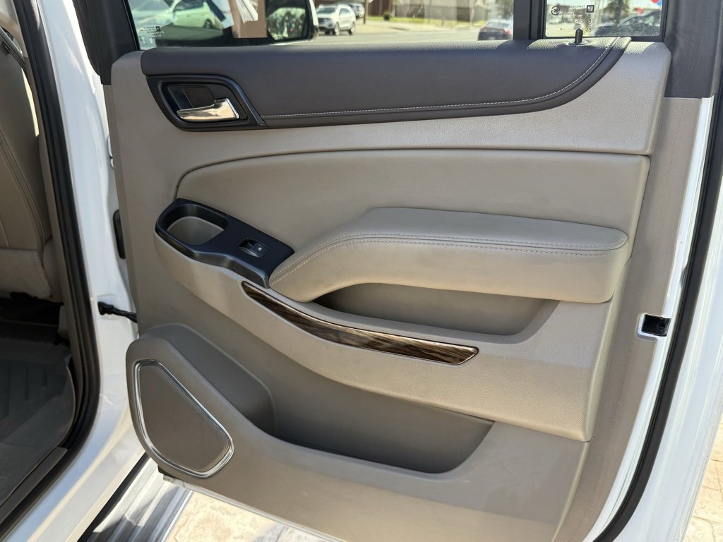 Used 2020 GMC Yukon XL SLT w/ Premium Edition image 54