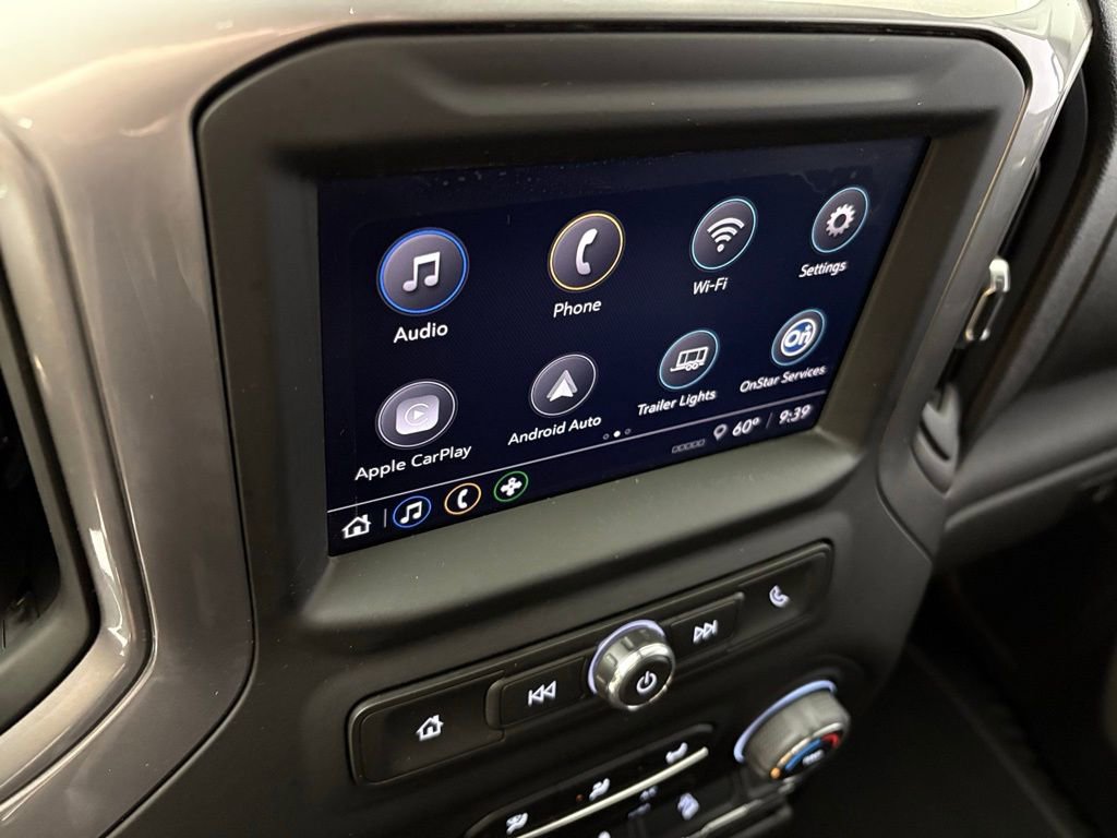 Used 2024 Chevrolet Silverado 1500 Custom Trail Boss w/ LPO, Dark Essentials Package image 32