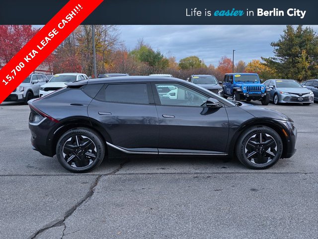 New 2025 Kia EV6 Wind image 8