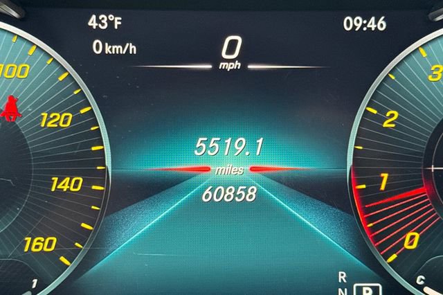 Used 2022 Mercedes-Benz GLC 300 image 42