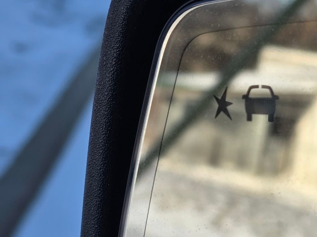 Used 2022 GMC Sierra 1500 SLT w/ SLT Premium Plus Package image 32