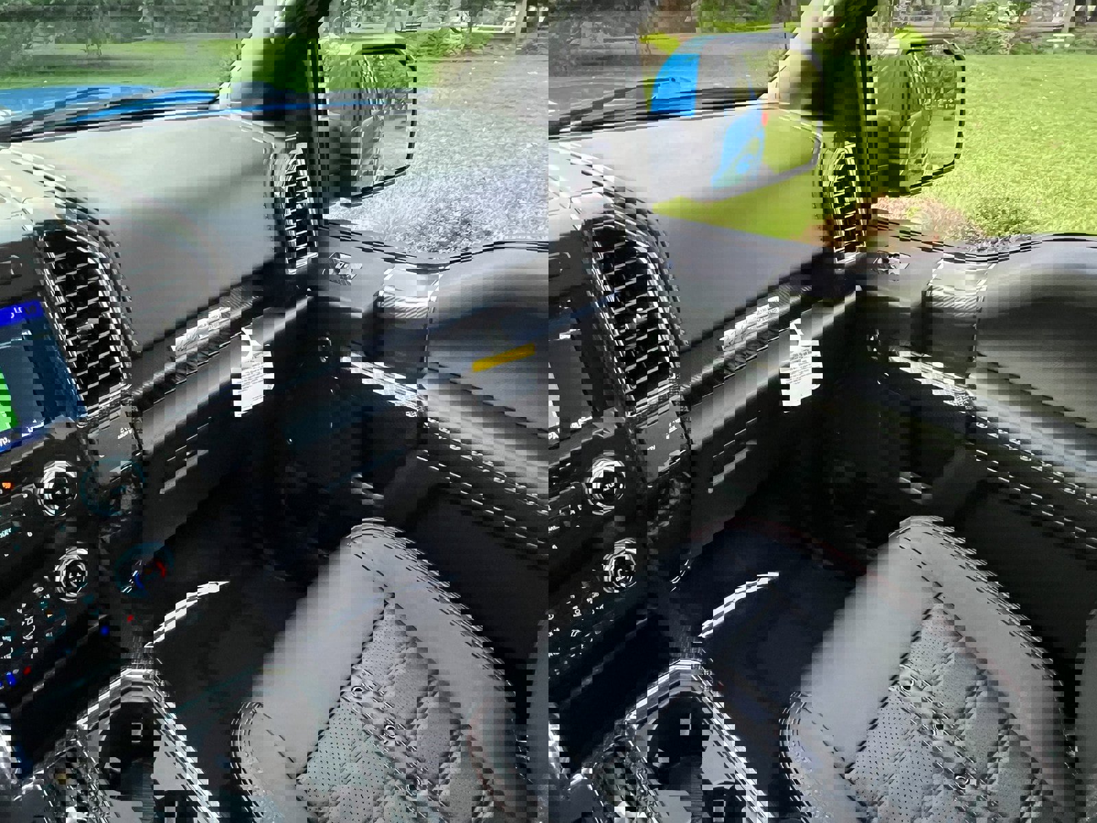 Used 2020 Ford F150 Lariat w/ Equipment Group 502A Luxury image 15