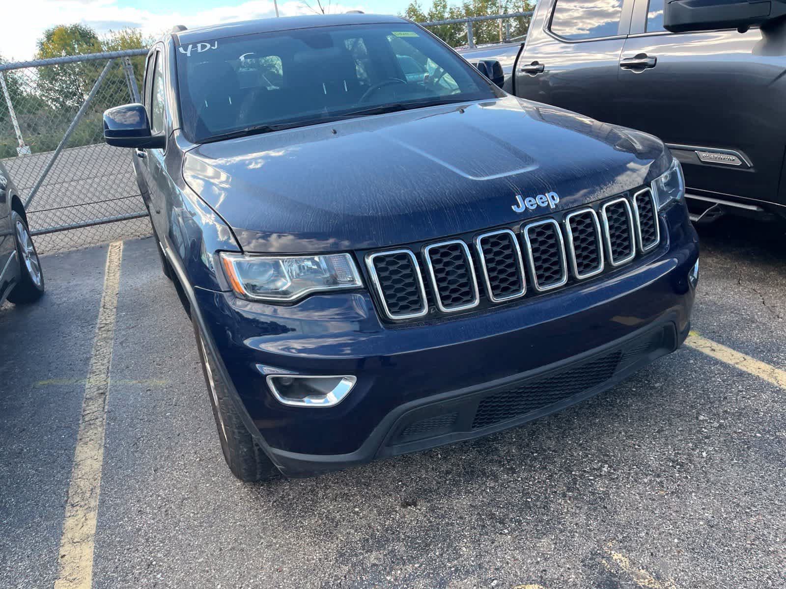 Used 2018 Jeep Grand Cherokee Laredo AWD/4WD image 20