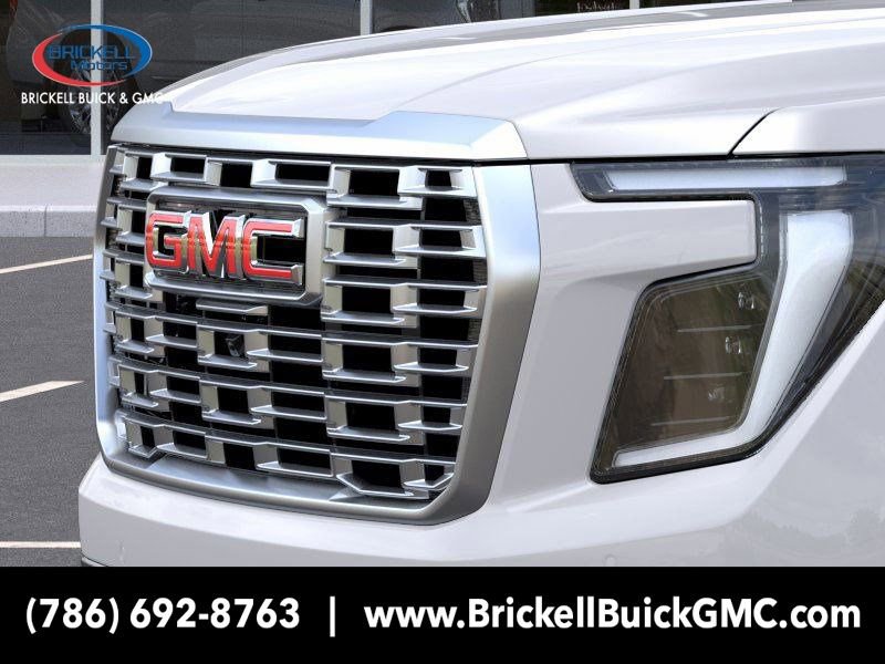 New 2025 GMC Yukon XL Denali w/ Denali Reserve Package image 13