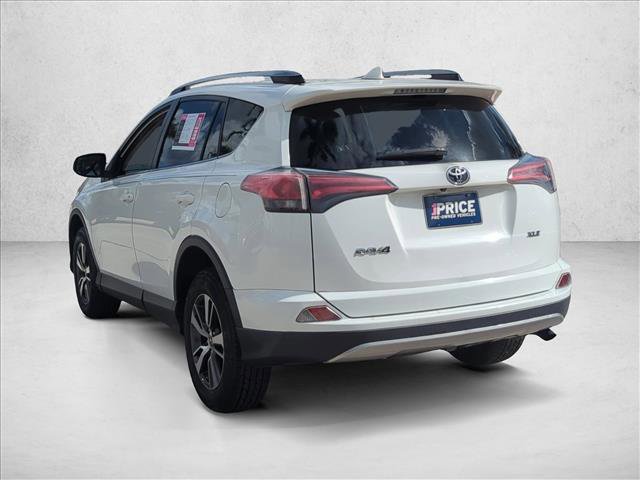 Used 2018 Toyota RAV4 XLE image 7