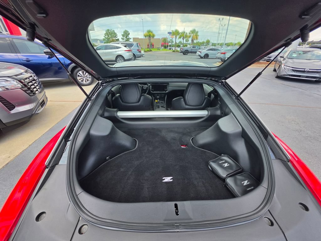 Certified 2025 Nissan Z Performance w/ Floor Mat Package RWD image 9