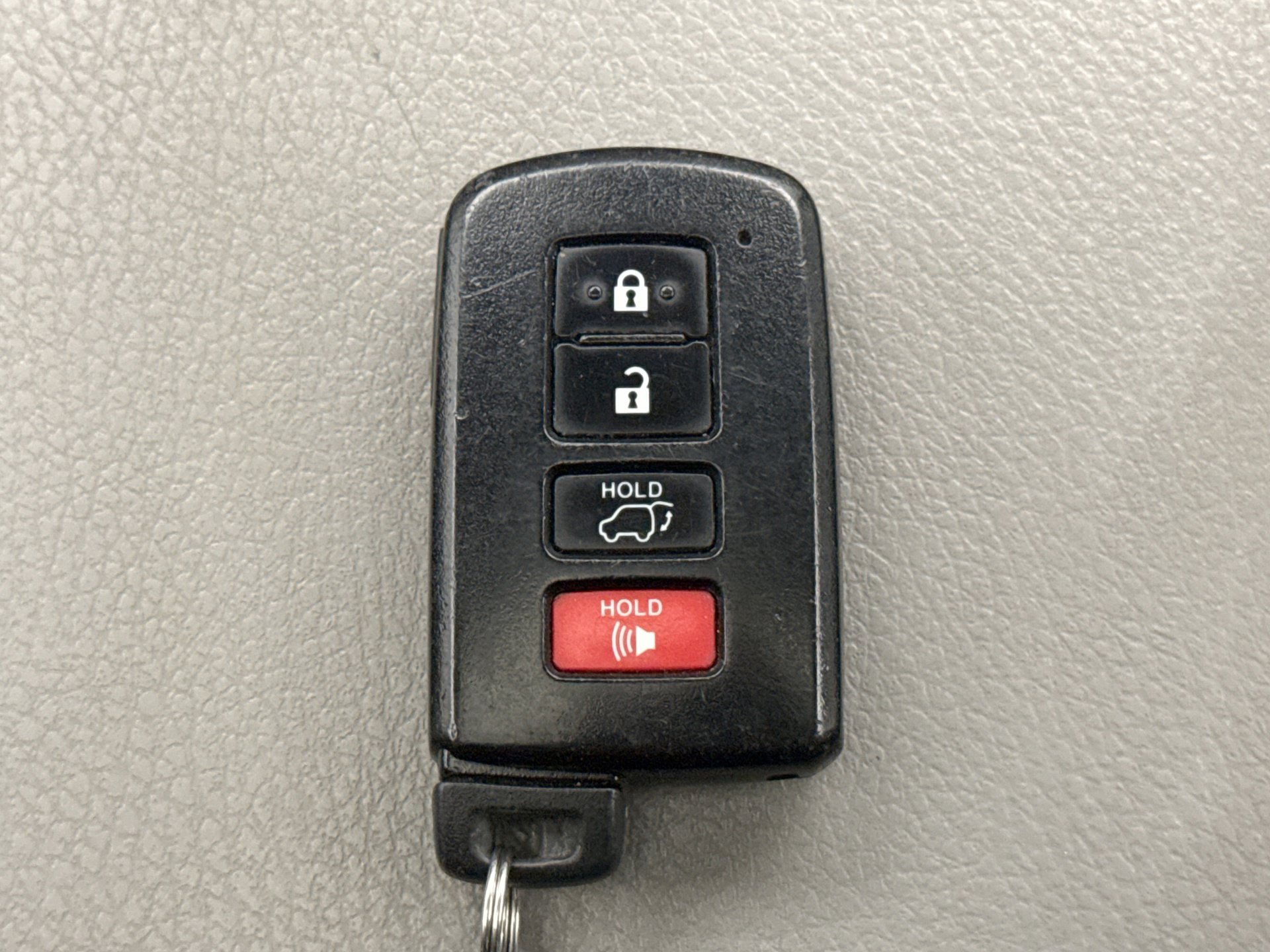 Used 2019 Toyota Highlander XLE AWD/4WD image 24
