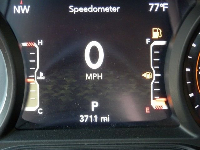 Used 2024 Jeep Gladiator Rubicon w/ Technology Group AWD/4WD image 23