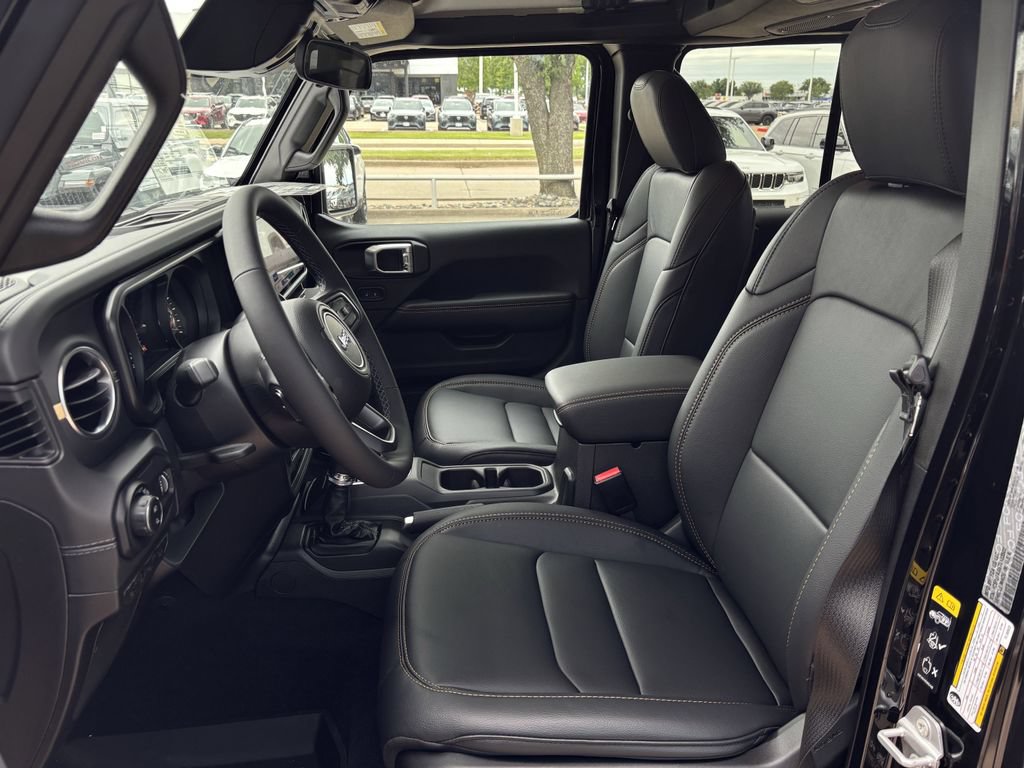 New 2026 Jeep Gladiator Sport AWD/4WD image 21