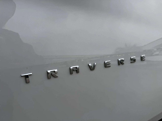 Used 2020 Chevrolet Traverse LT FWD image 14