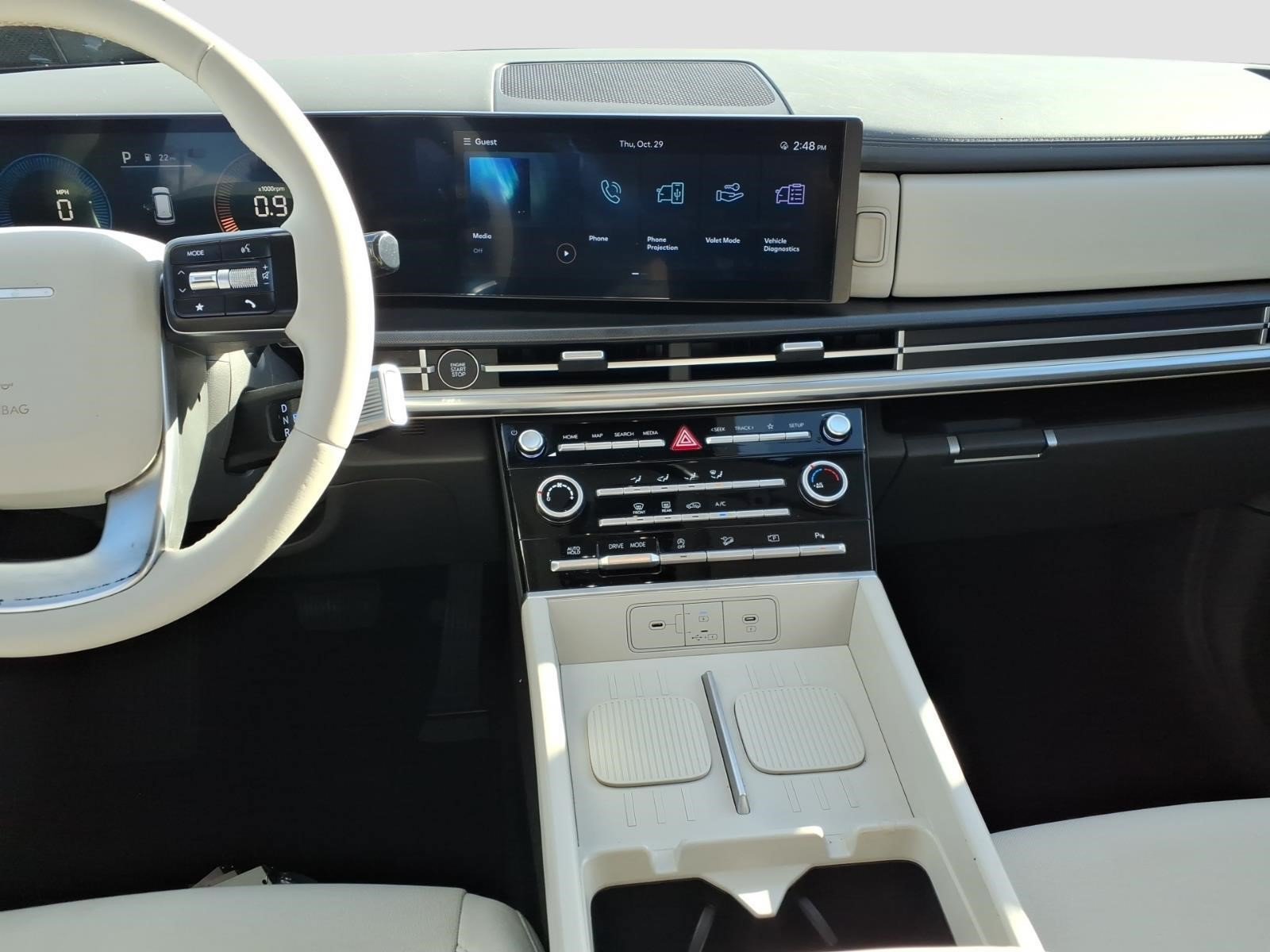 Used 2025 Hyundai Santa Fe SE FWD image 8