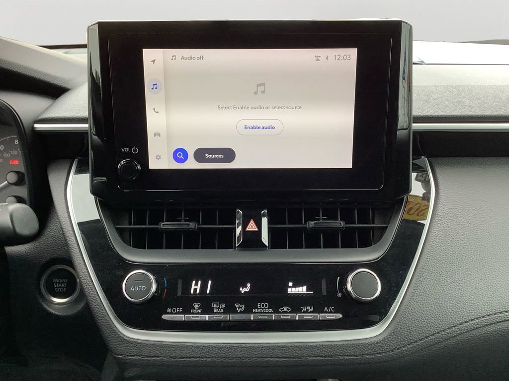 Used 2023 Toyota Corolla Cross LE image 19