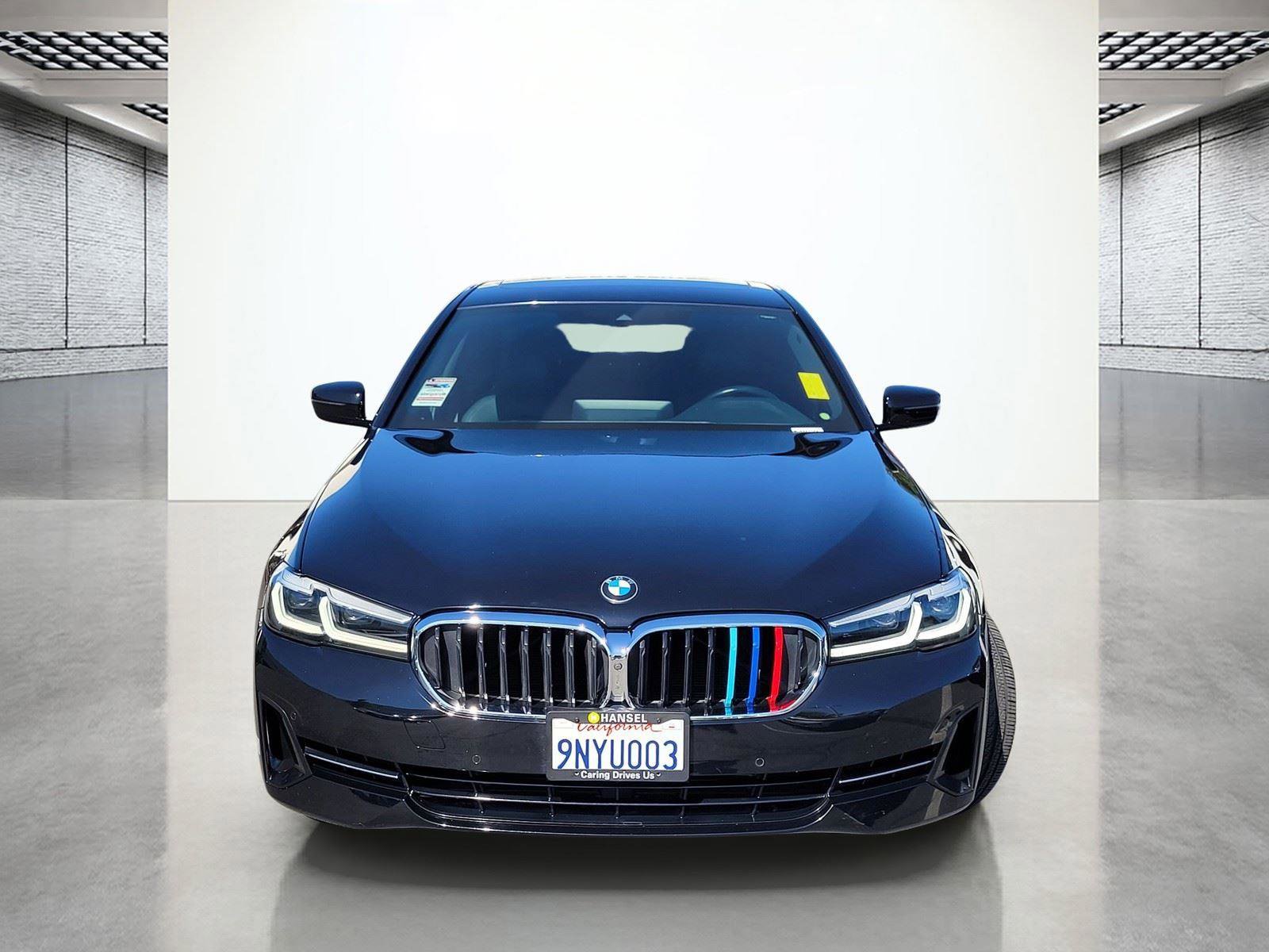 Used 2021 BMW 530e w/ Parking Assistance Package RWD image 4
