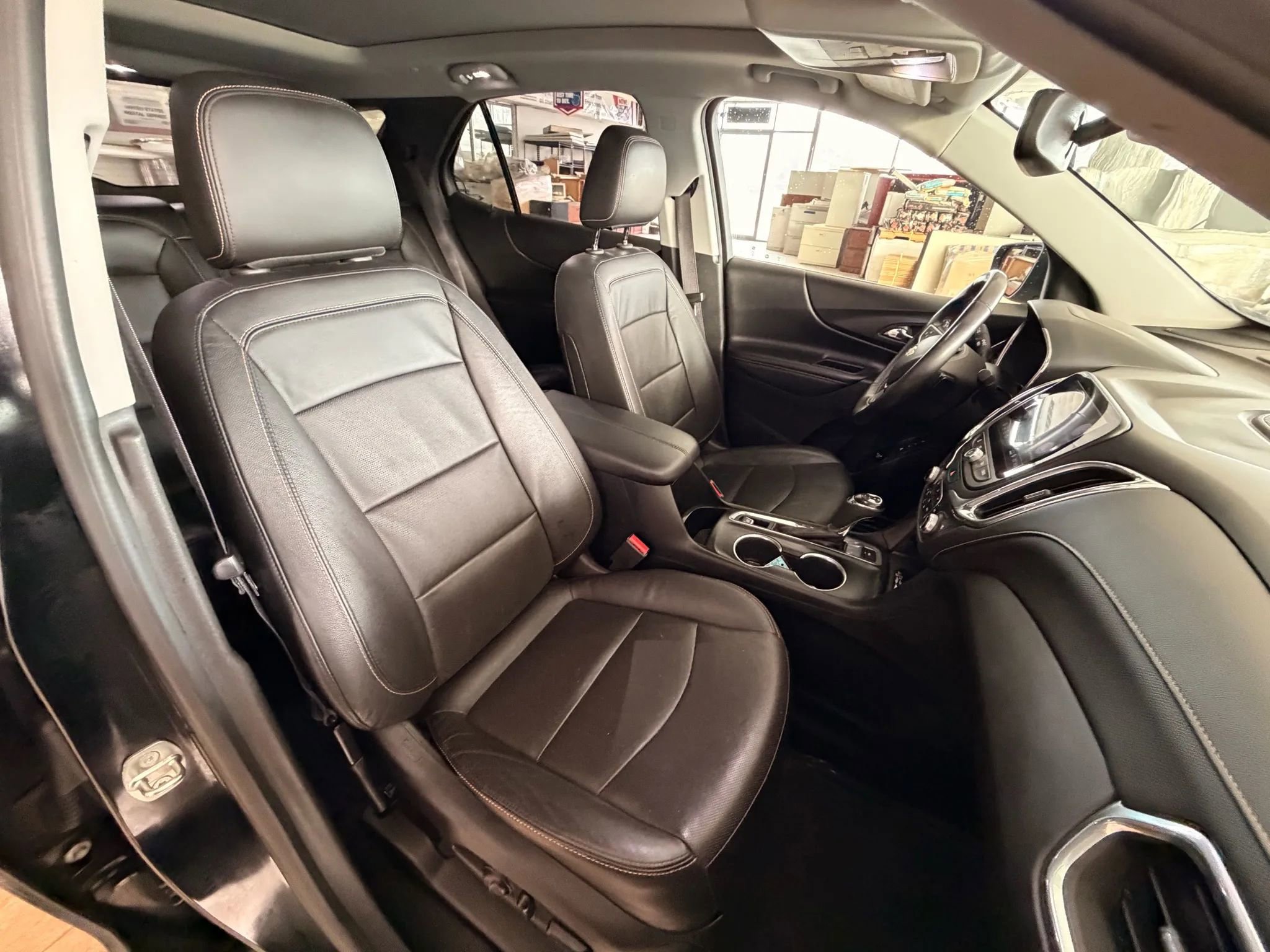 Used 2020 Chevrolet Equinox Premier image 68