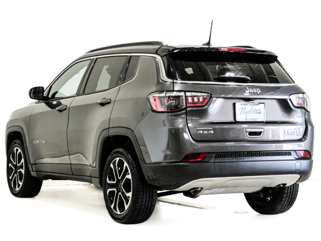 Used 2024 Jeep Compass Limited AWD/4WD image 8
