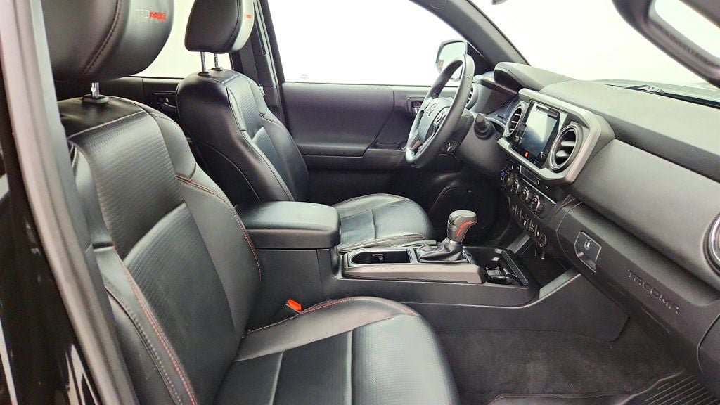 Used 2019 Toyota Tacoma TRD Pro AWD/4WD image 25