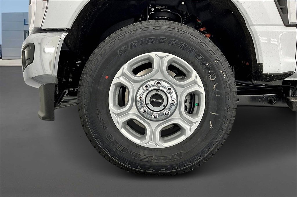 New 2026 Ford F350 XLT image 13