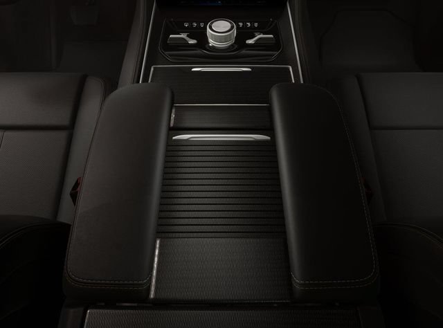 New 2026 Jeep Grand Wagoneer Summit AWD/4WD image 4