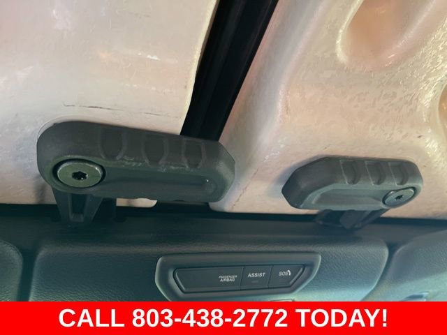 Used 2022 Jeep Wrangler Unlimited Sahara w/ Safety Group AWD/4WD image 28