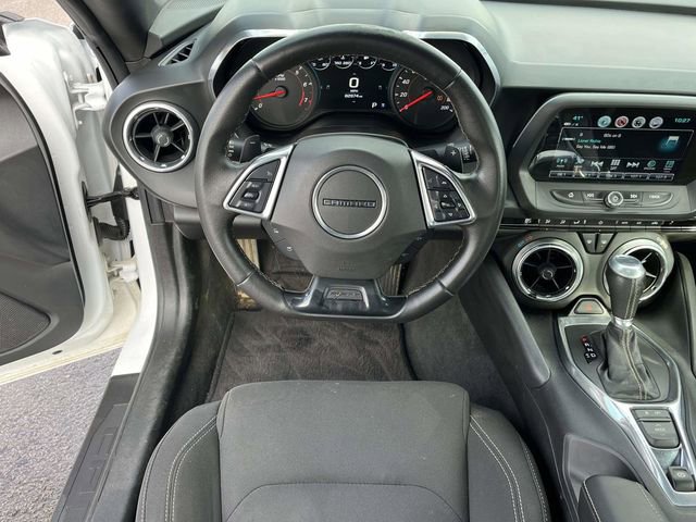 Used 2017 Chevrolet Camaro SS image 16