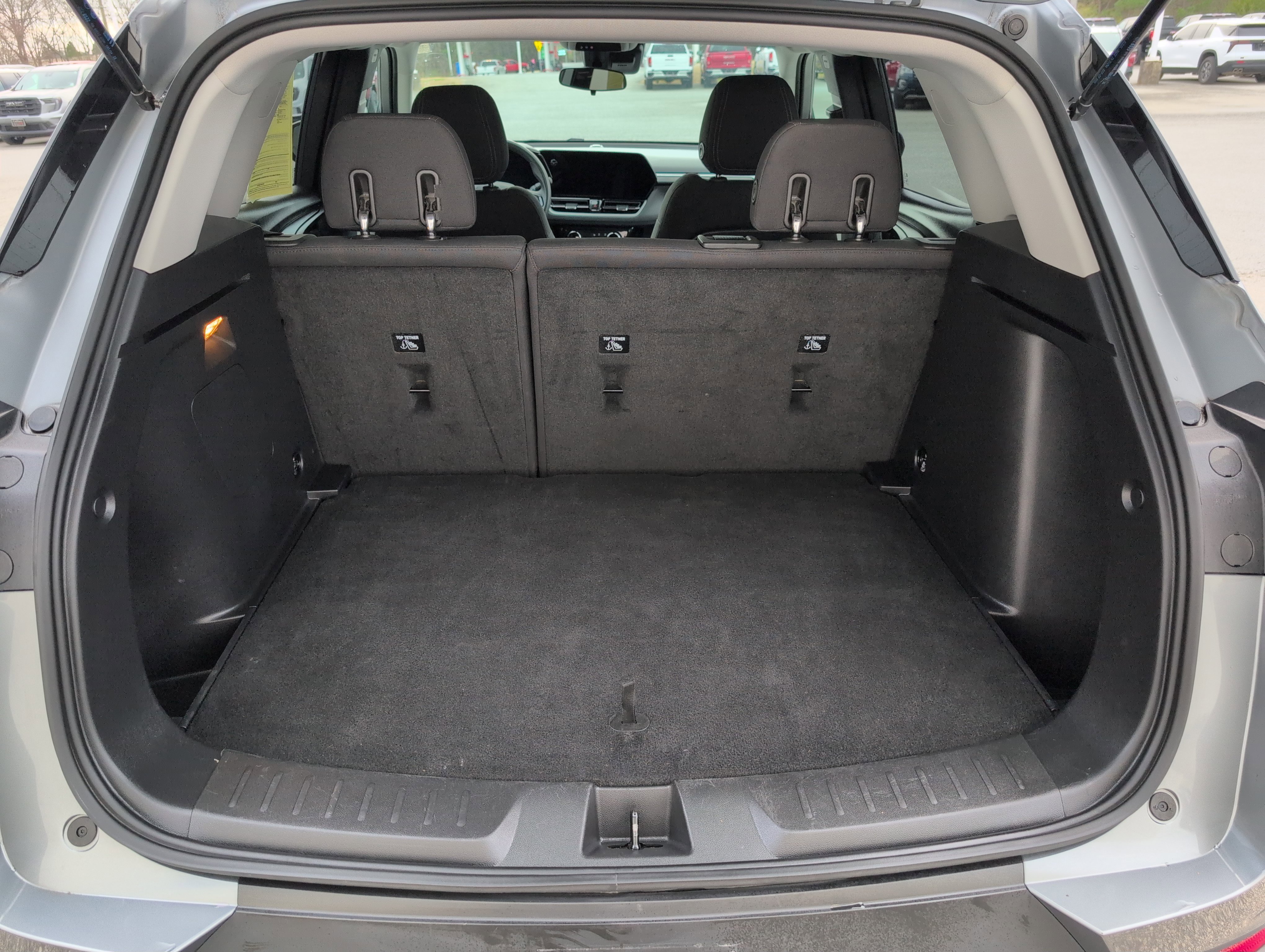 Used 2025 Chevrolet TrailBlazer LT image 6