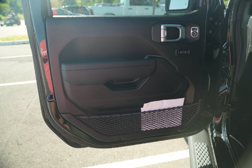 New 2026 Jeep Gladiator Sport AWD/4WD image 12