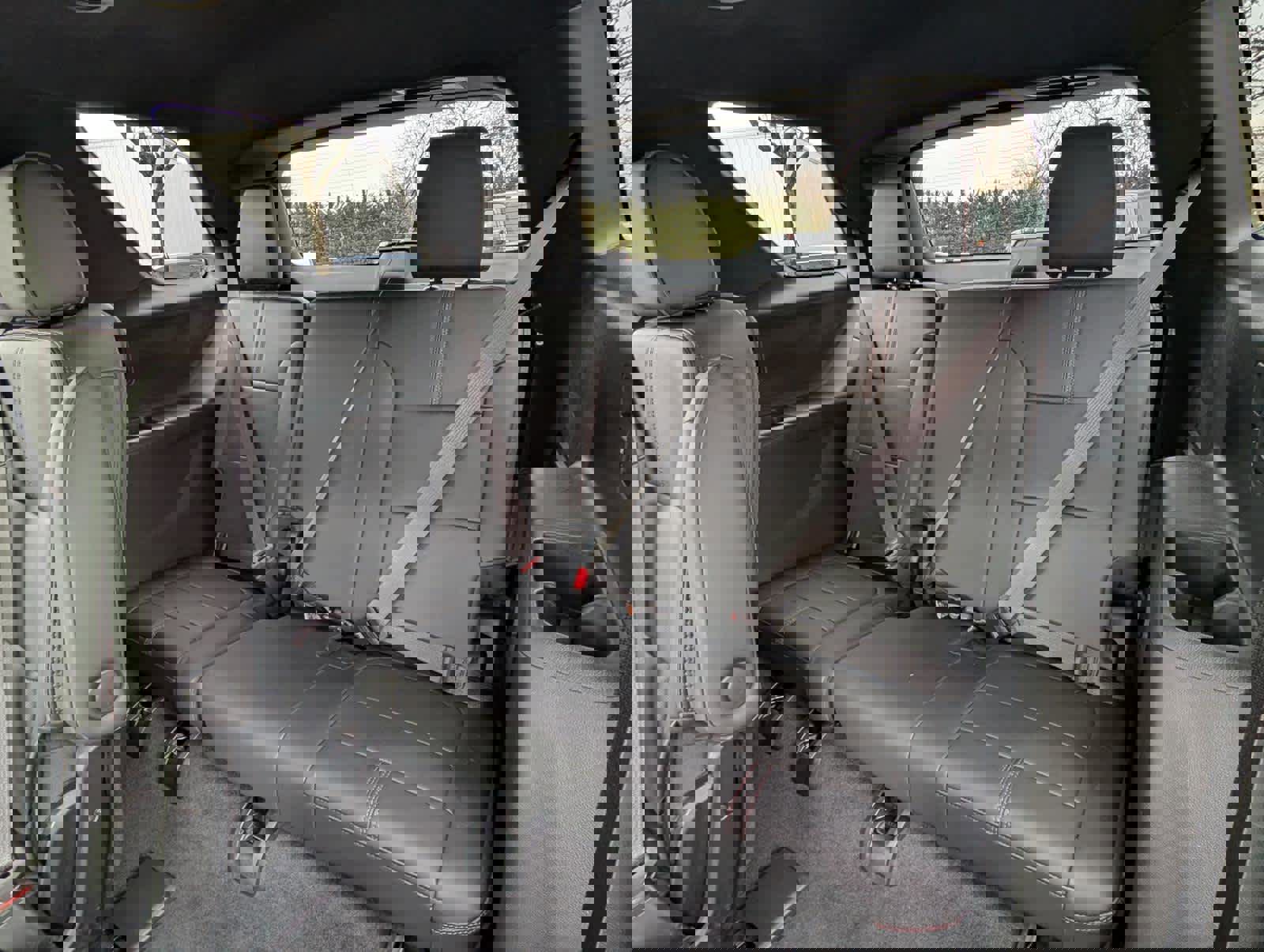 Certified 2023 Chevrolet Traverse RS image 12