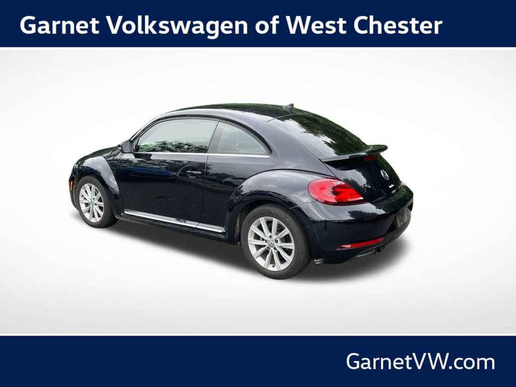 Used 2018 Volkswagen Beetle 2.0T SE FWD image 15