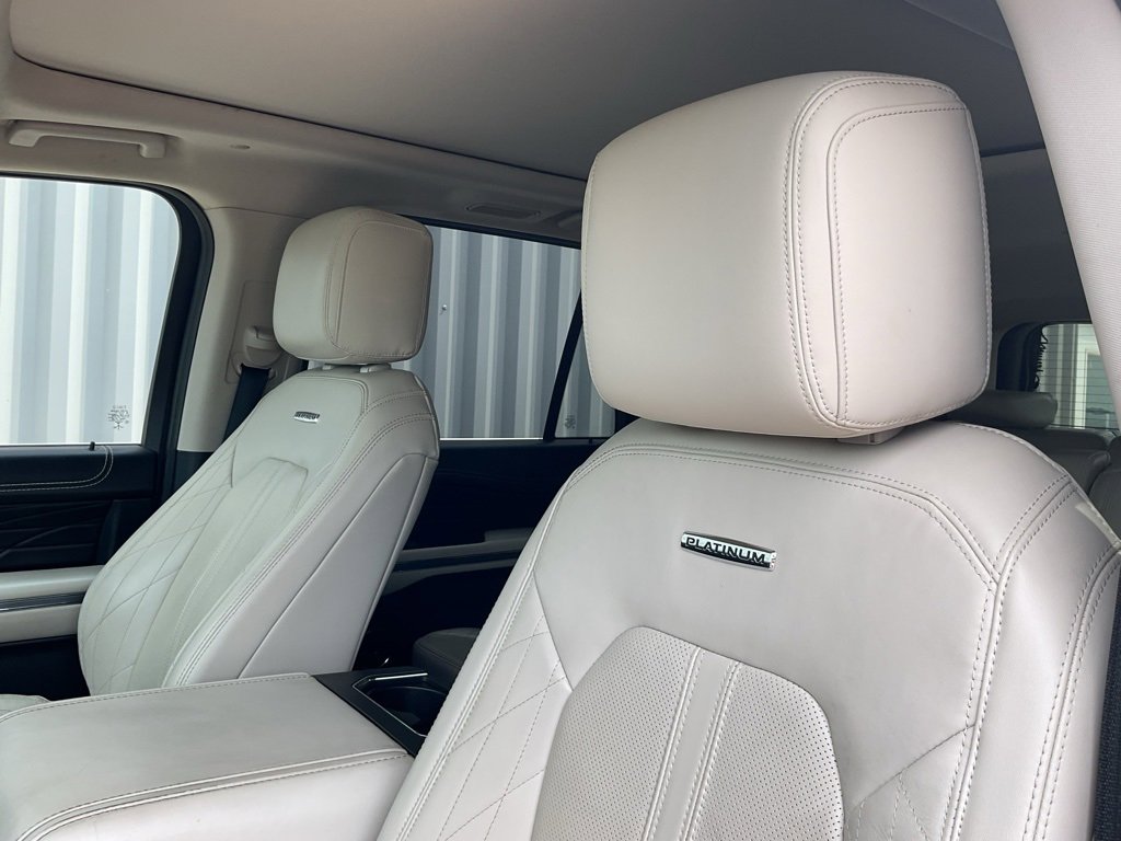 Used 2021 Ford Expedition Platinum image 9