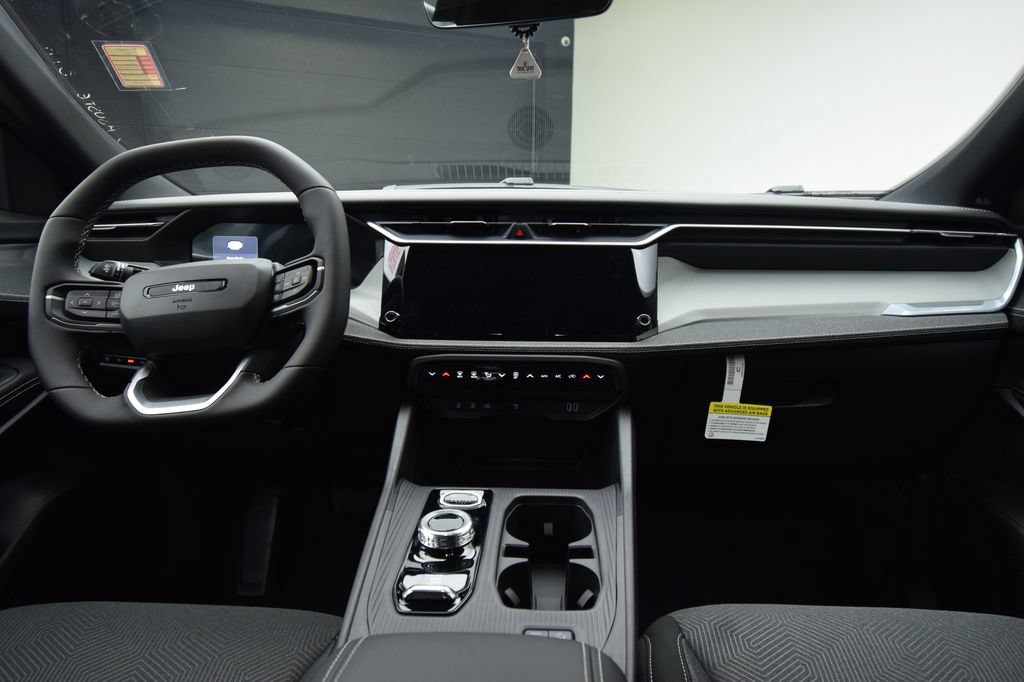 New 2026 Jeep Cherokee Laredo AWD/4WD image 35
