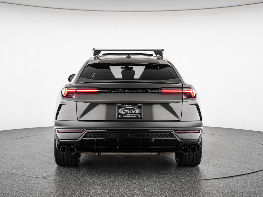 Used 2022 Lamborghini Urus AWD/4WD image 4