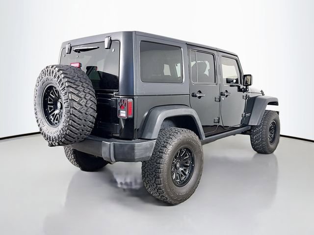 Used 2017 Jeep Wrangler Unlimited Rubicon w/ Connectivity Group image 7