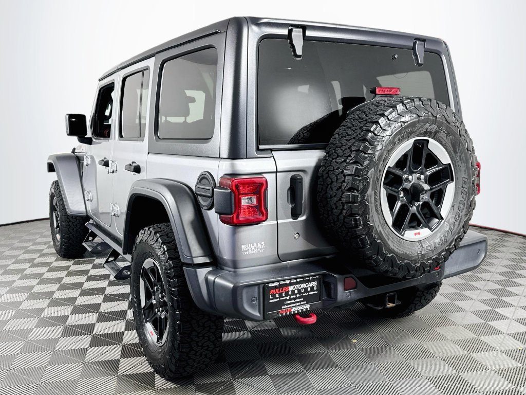 Used 2018 Jeep Wrangler Unlimited Rubicon w/ LED Lighting Group AWD/4WD image 5