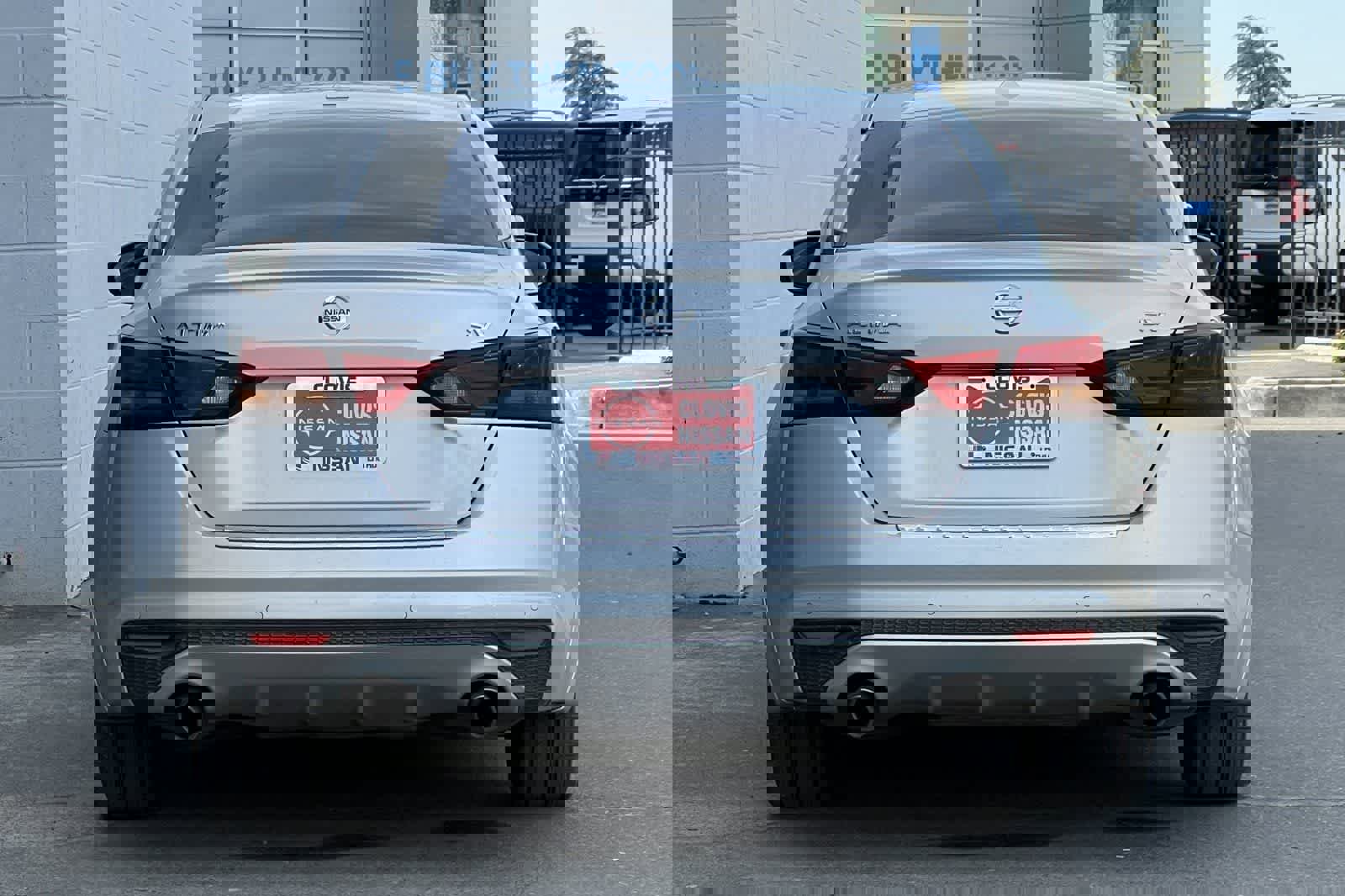 Used 2020 Nissan Altima 2.5 SV image 8